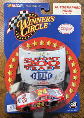 2002 Jeff Gordon 1/64 Winners Circle #24 Dupont 200 Years Hood Brand New