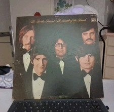 THE TURTLES PRESENT THE BATTLE OF THE BANDS~1969 WHITE WHALE GATEFOLD REISSUE LP THE TURTLES PRESENT THE BATTLE OF THE BANDS~1969 WHITE WHALE GATEFOLD REISSUE LP