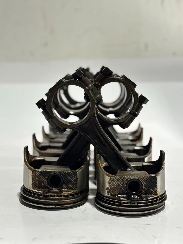 1990 GMC / CHEVY C / K 1500 2500 350 5.7L V8 STOCK SIZE PISTONS & RODS USED - Image 3 of 4