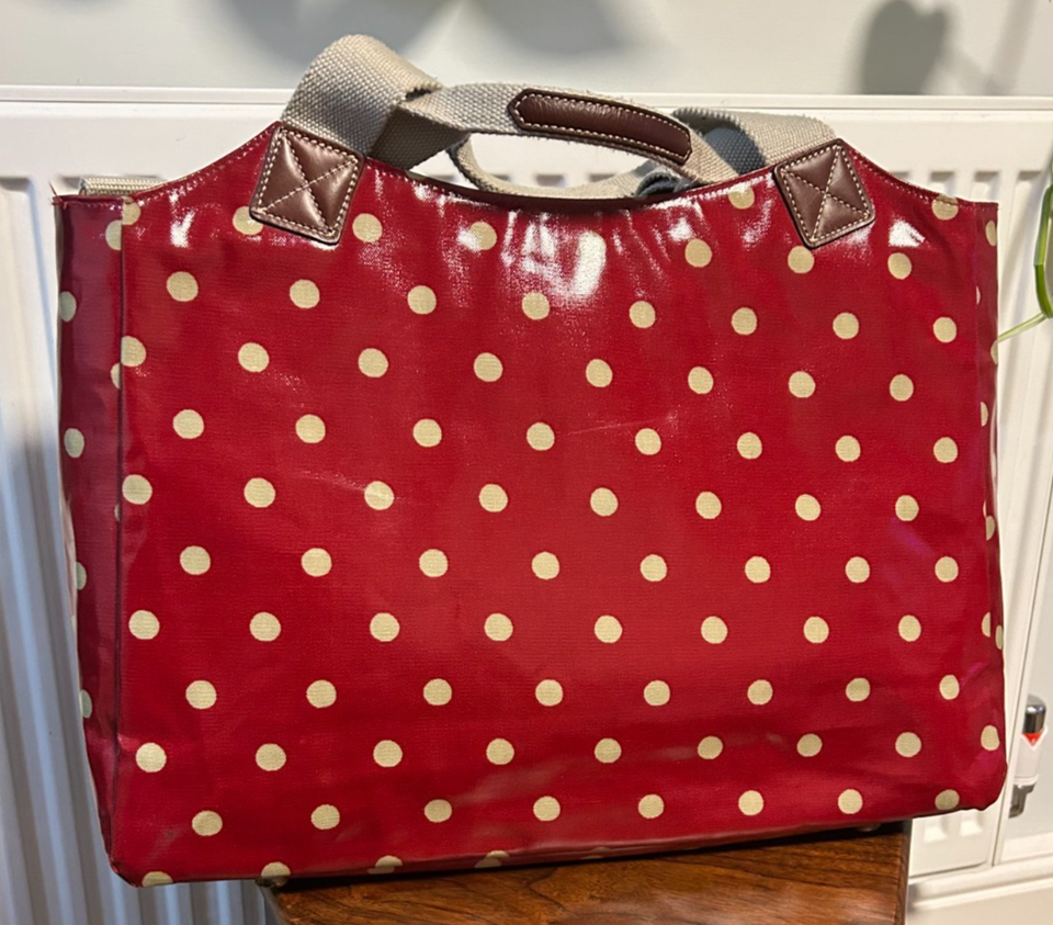cath-kidston-red-cotton-pvc-large-cross-body-bag-with-detachable-strap