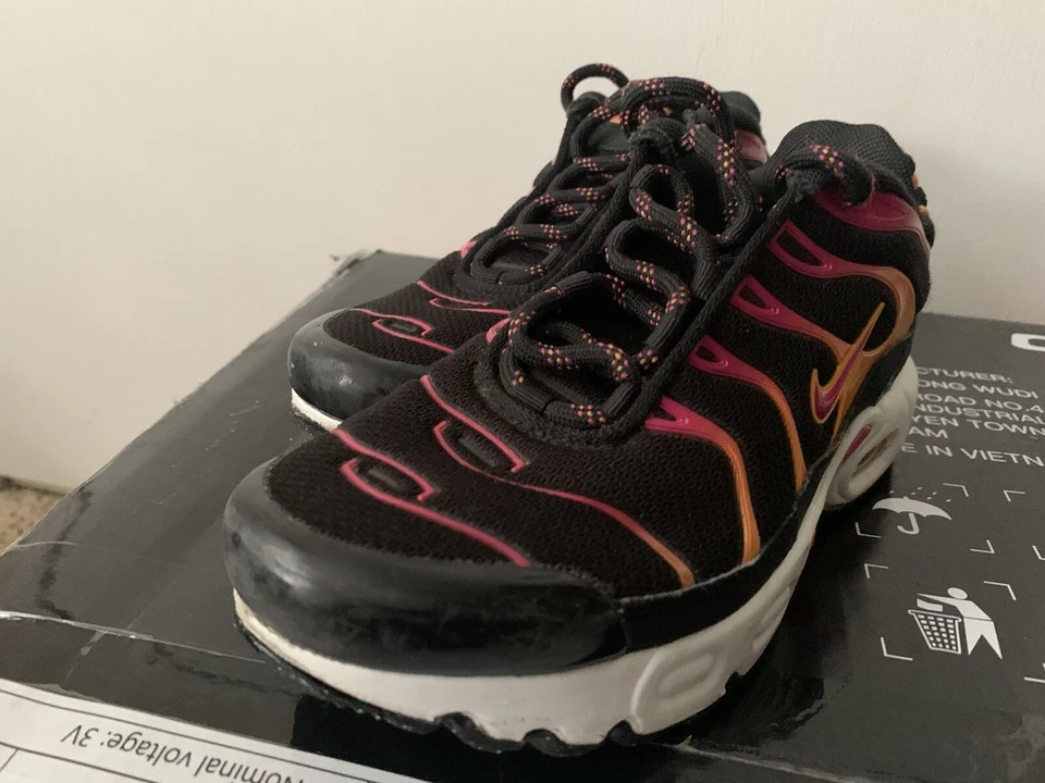 "Air Max Plus GS ""Черный активный розовый""" - Изображение 3 из 4