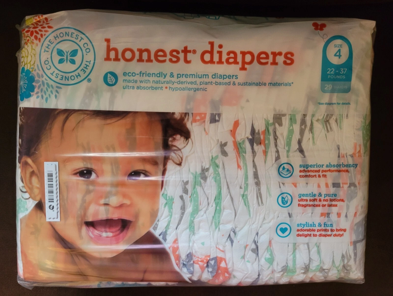 The Honest Company Size 4 Giraffe Print Diapers
