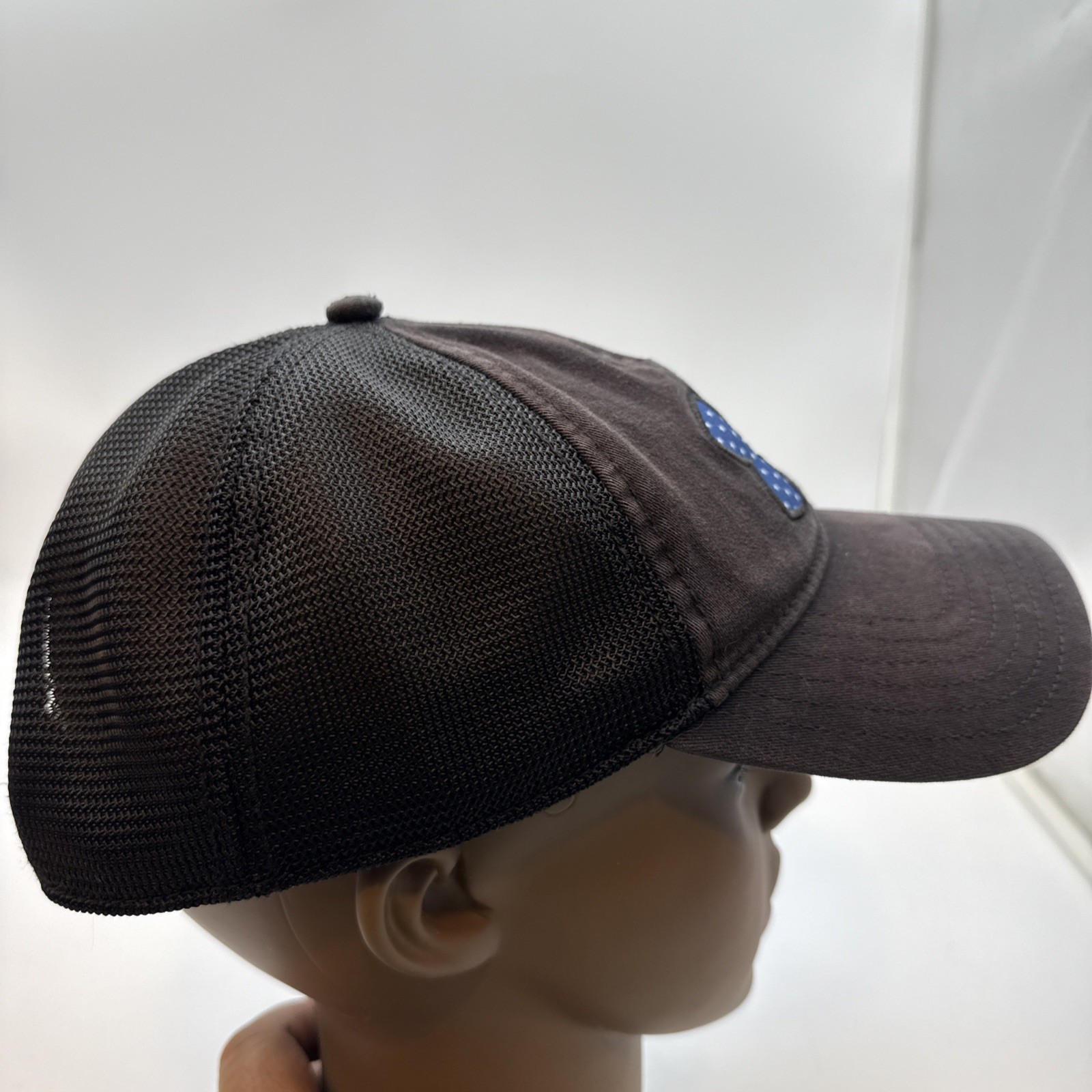 Under Armour logo American flag (USA) black trucker cap (adjustable) thumbnail 5