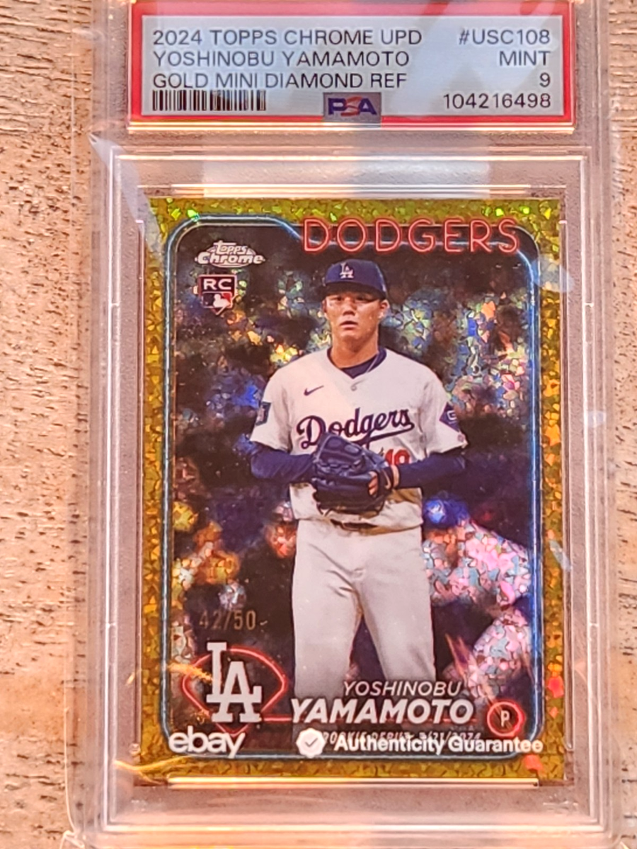 2024 Topps Chrome UPD Yoshinobu Yamamoto Gold Mini Ref. #USC108 