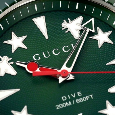 Unused GUCCI Dive YA136222 Green Quartz Stainless 200M Men's Watch