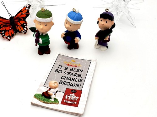 Ornamenti Hallmark Snoopy Christmas Charlie Brown Lucy & Linus 50° anniversario - Foto 4 di 12