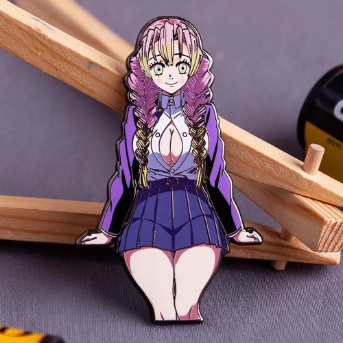 Broche Insignia Metal Kanroji Mitsuri Cazador de Demonios Colección Anime Juegos con disfraces - Imagen 2 de 3