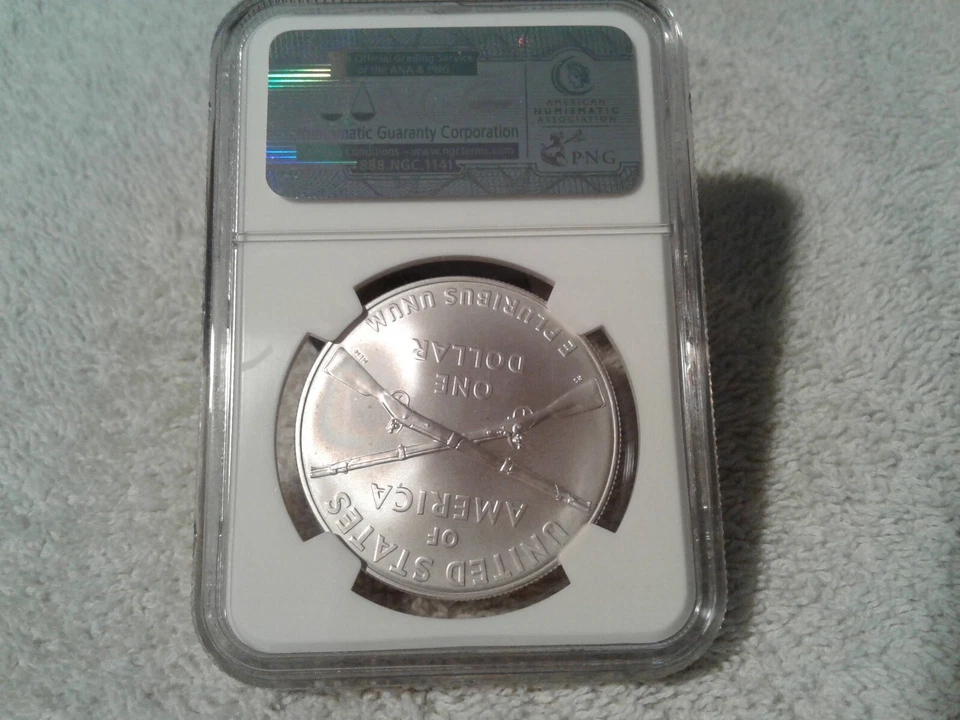 2012 W INFANTRY $1 SILVER COMMEMORATIVE NGC MS70 EARLY RELEASE - Image 3 of 4
