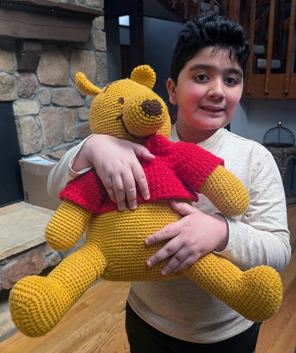 Vintage Huge 23" Winnie the Pooh Hand Made Crochet Stuffed Knitted Bear Rare - Picture 12 of 12