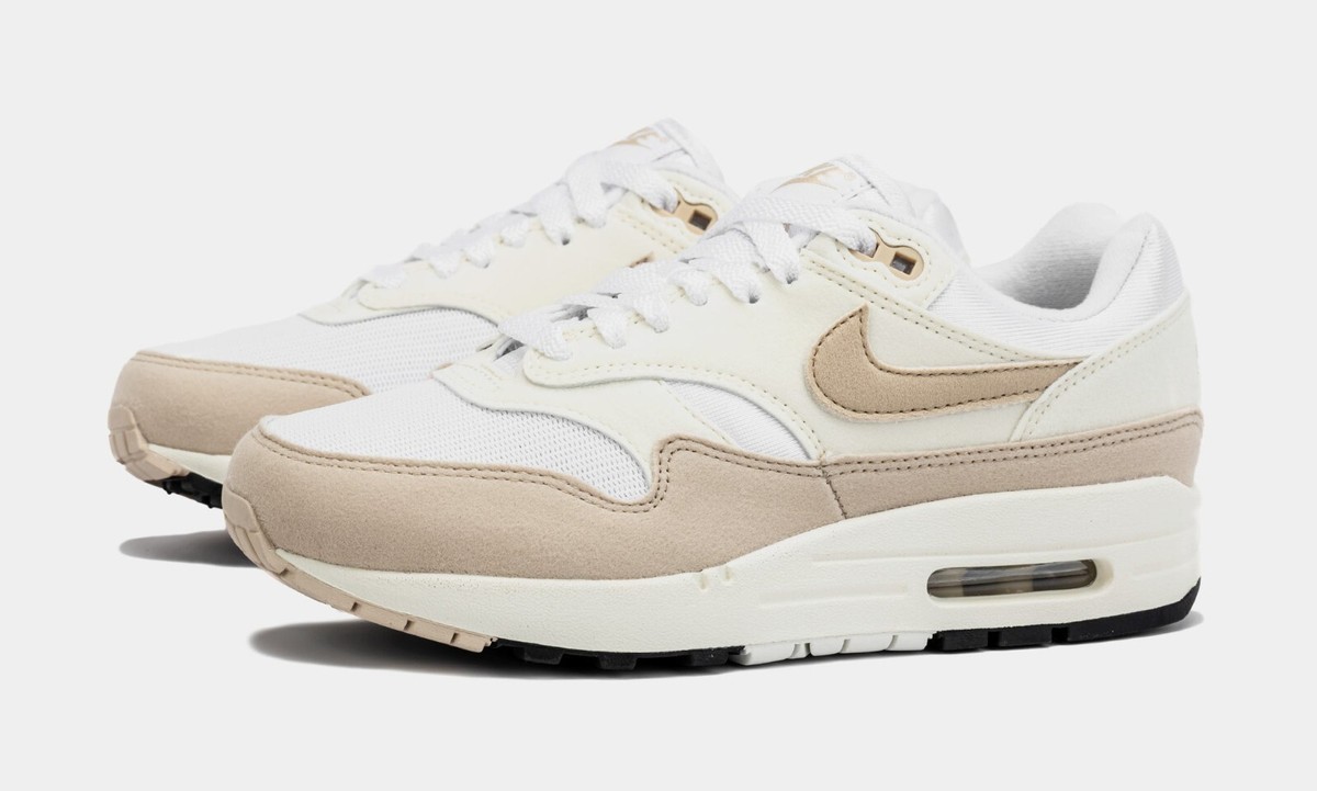 nike air max mars landing
