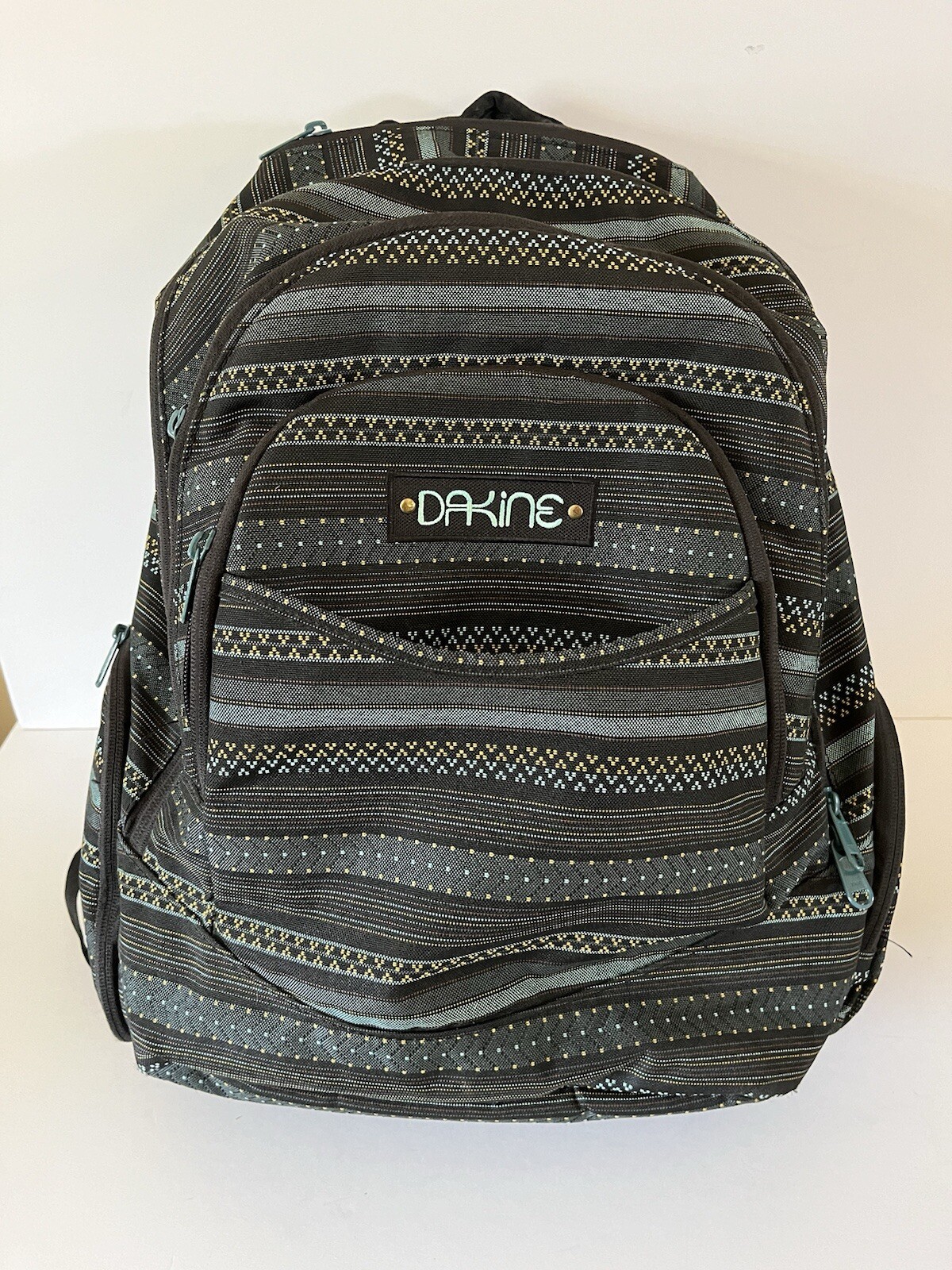 Dakine Unisex 25L Striped Backpack with 14in Laptop Sleeve & Side Pockets for Hiking