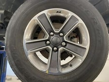 Used Wheel Fits 2021 Jeep Wrangler Vin X 6th Digit Jl Body 18x7-12 5 Spoke Str