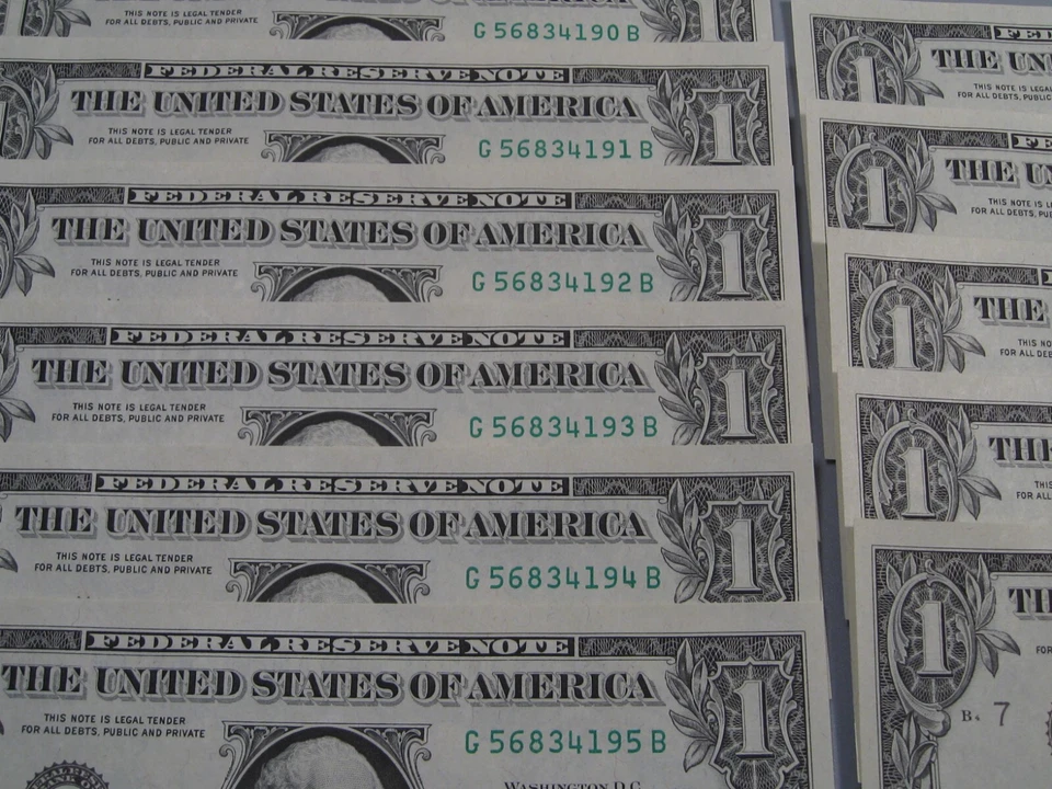 11 CU Consecutive Serial Number 1974 FRN Notes # G 56834190-200 B. #20 - Image 2 of 4