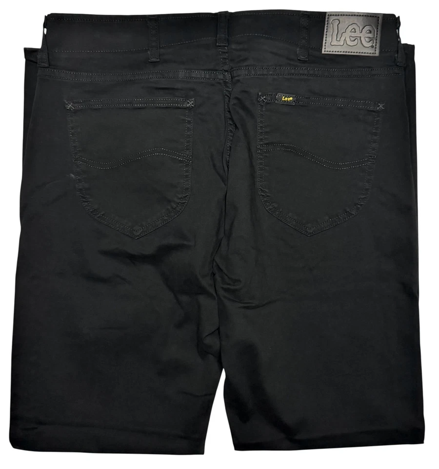 Lee #11761 NEW Men's Active Stretch Motion Flex Waistband Slim Straight Pants - Image 3 of 3