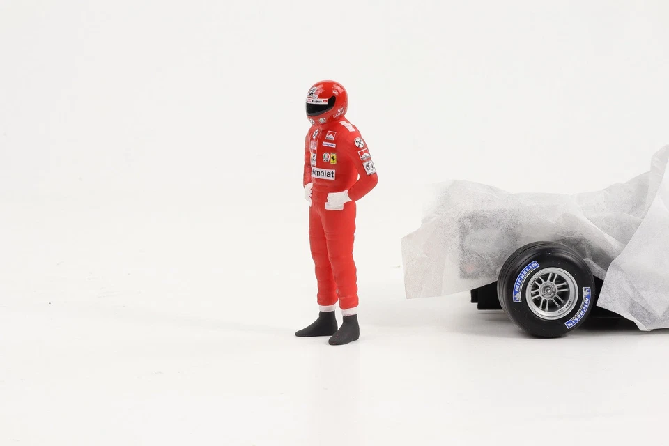 1:18 Cartrix Figurina Lauda Ferrari 1977 Formula 1 F1 Resina Diorama 10 cm - Immagine 2 di 4