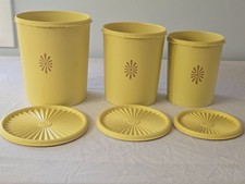 VINTAGE TUPPERWARE HARVEST GOLD SERVLIER NEST...
