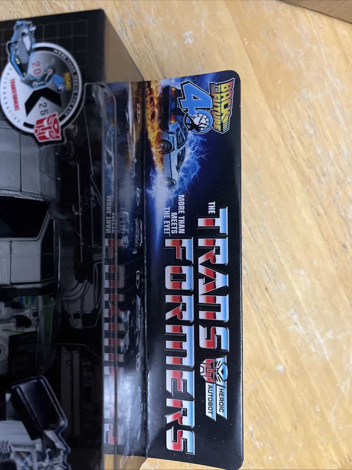 Hasbro Transformers Back to the Future 40th Anniversary Gigawatt Delorean - Image 2 of 4