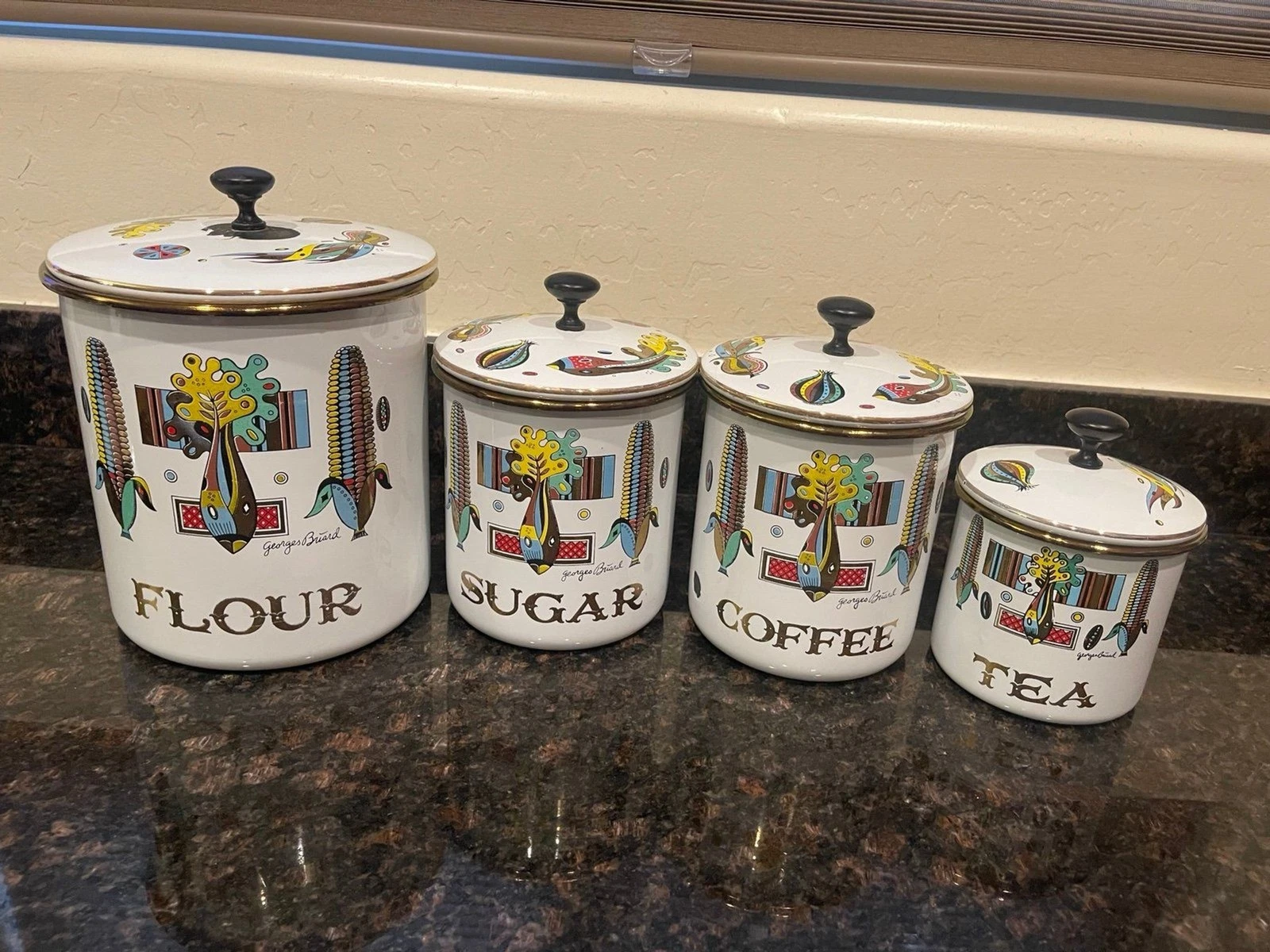 Vintage: 4 Georges Briard Cornstalk Enamelware Canister Set