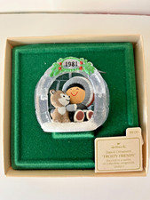 HALLMARK 1981 FROSTY FRIENDS 2ND IN SERIES ESKIMO HUSKY IGLOO ORNAMENT W BOX