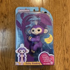 WowWee Fingerlings Mia Purple Baby Monkey Interactive Toy Brand New Sealed 