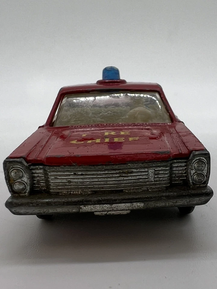 Lesney Matchbox 55 59 Custom Ford Galaxie Red Fire Chief Car Blue Light IOB - Image 4 of 4