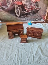 CONCORD DOLLHOUSE MINIATURE BEAUTIFUL CHEST Rolltop Desk Night Stand Globe Set 