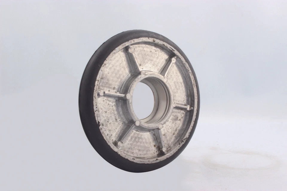 Rueda loca de aluminio Yamaha GP 338, 1973-1975 - 5,125" - GP338 Foto 2 de 2