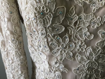 Robe De Soirée à Paillettes Et Dentelle - Manches Longues - Taille 8 - Crème/Beige