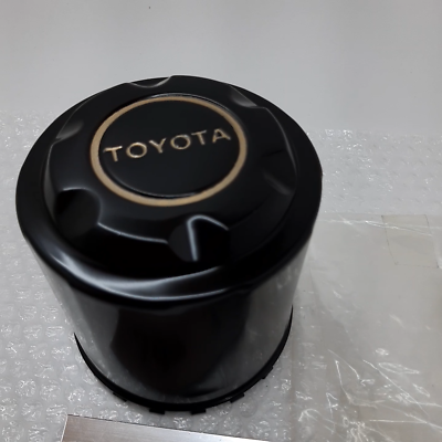 Toyota 42603-60013 ORNAMENT SUB-ASSY, WHEEL HUB For Front Genuine