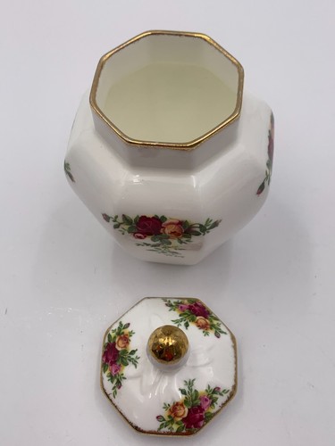 ROYAL ALBERT Old Country Roses BONE CHINA England *CUSTOMER'S CHOICE * 24-104A - Picture 329 of 416