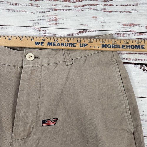 Pantalones para hombre Vineyard Vines bronceados 30x30 bandera americana patrón de ballenas K58 - Imagen 8 de 10