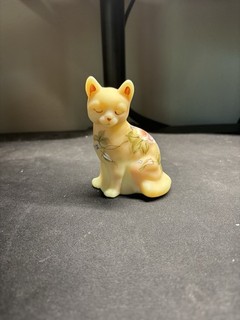 VTG Hand painted FENTON Glass Floral Garden Burmese Sitting Cat Signed.
