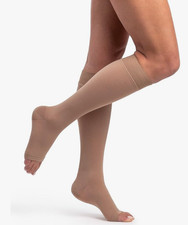 Sigvaris Dynaven 972 20-30 Sz SS Open Toe Knee High Compression Stockings w/Grip