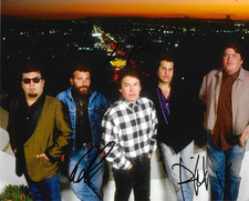 * LOS LOBOS * signed 8x10 photo * DAVID HIDALGO, LOUIE PEREZ & CONRAD * COA *