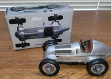 Vintage SCHUCO Mercedes Grand Prix Racer  5" w/box, no key Works perfectly