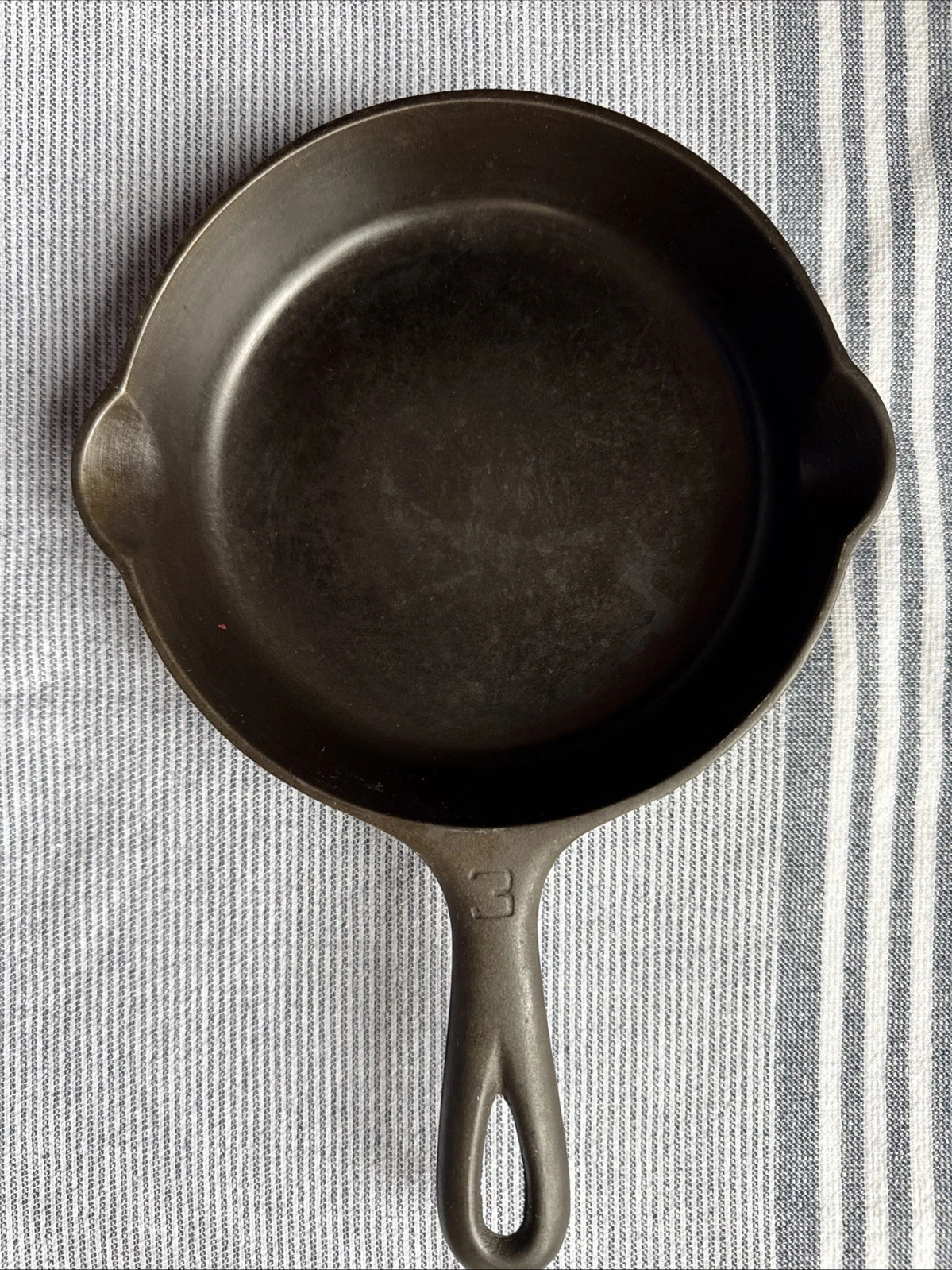 Vintage Large Block Griswold #3 Cast Iron Skillet 709 B 6.5" Dia. Erie PA USA