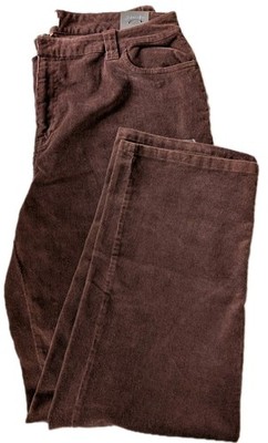 ST. JOHN'S BAY Woman's Brown Corduroy ''Stretch'' Jeans - Size 18