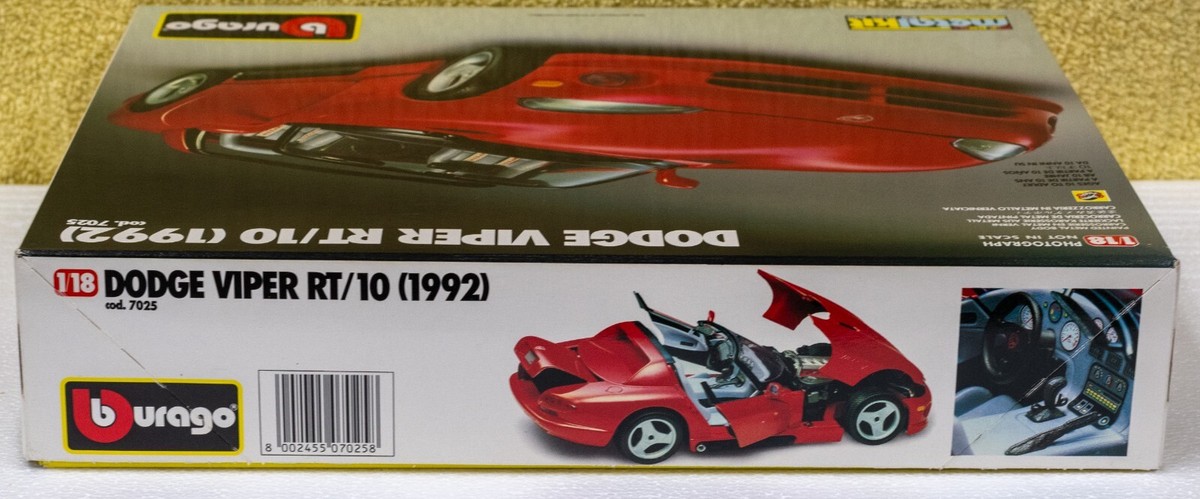 1992 BBURAGO METAL MODEL 7025 Dodge VIPER RT/10 Red Roadster