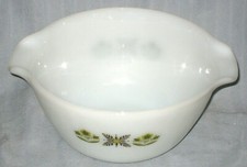 Vintage Mid-Century 10" White Green Anchor Hocking Fire King Casserole Dish 
