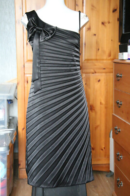 TREND ONE SHOULDER PARTY DRESS SIZE 40 ( UK 12 )''