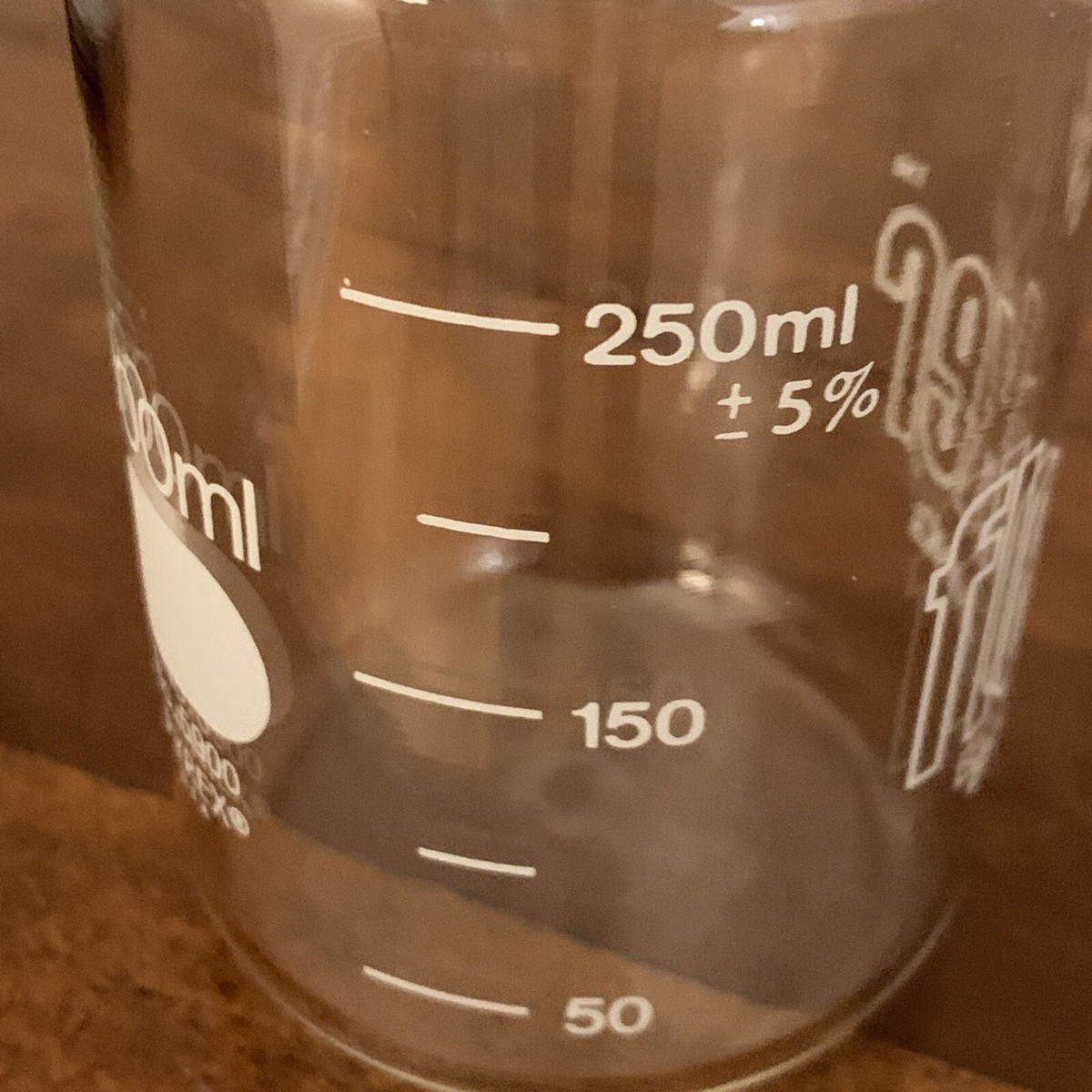 Corning Pyrex Fleaker Beaker No 5900 Apothecary Lab 300 ml Glass