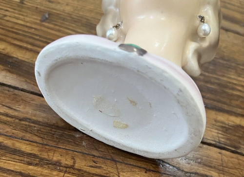 Vintage Enesco ""Demure Ladies"" Orecchini Spilla Vaso 4,5"" Minty - Foto 7 di 11