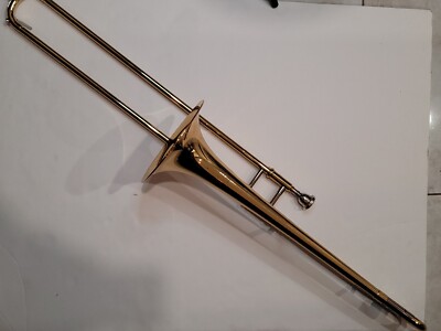 Yamaha YSL200AD Trombone (Tenor) w/ Case and Mouthpiece *MINT*