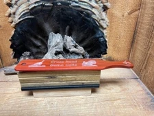 Redheart Lid playing on Black Limba w/ Black Ebony  Base Turkey Talking Box Call