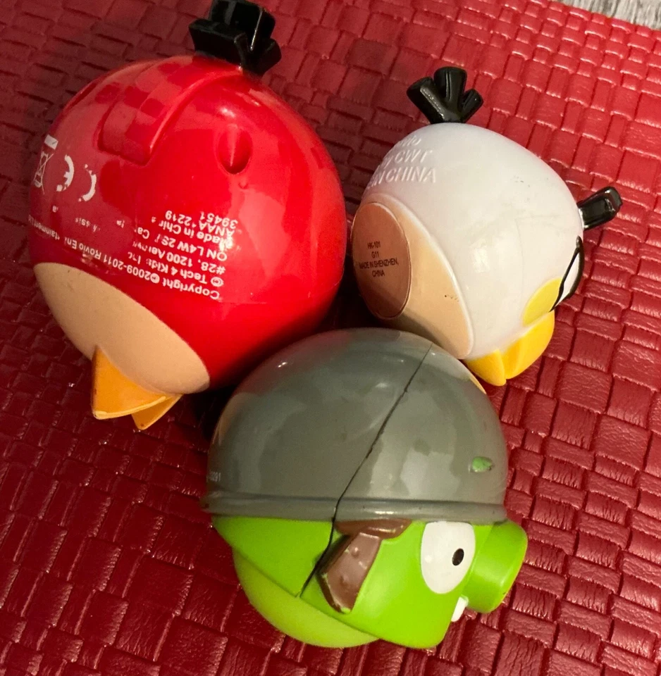 美泰愤怒的小鸟塑料可动人偶棋盘游戏件(3 件装) — 第 3/3 张图片