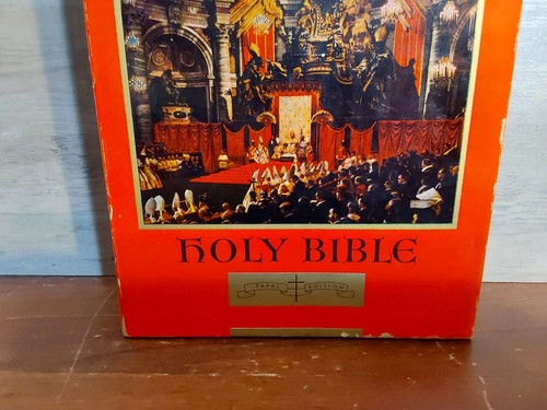 Holy Bible Papal Edition 1951 Red Leather Catholic Press Original Box - Picture 3 of 13