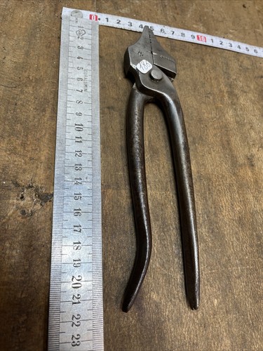 OLD TOOL / OUTIL ANCIEN / Pince à tendre De Cordonnier bourrelier Réf 186 - Picture 3 of 6