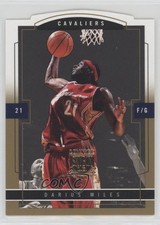 2003-04 Skybox Limited Edition Gold Proof /150 Darius Miles #8 2d8
