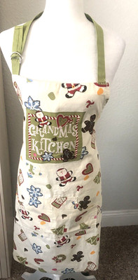New ST NICHOLAS SQUARE Grandmas Kitchen Full BIB APRON XMAS Santa Embroid COTTON