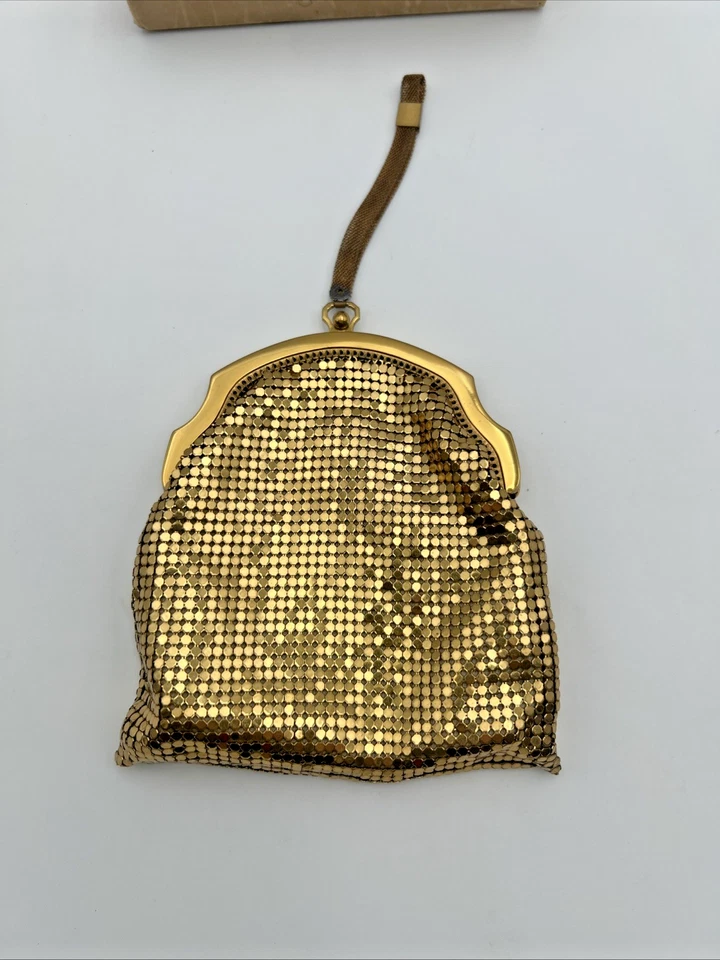 Bolso de Malla Dorada Vintage Whiting & Davis Co. Nº4203-2 con Caja Original Años 50’s Foto 3 de 4